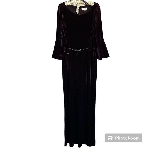 NWOT Calvin Klein Velvet Jumpsuit Plum Size 16 - Picture 3 of 15